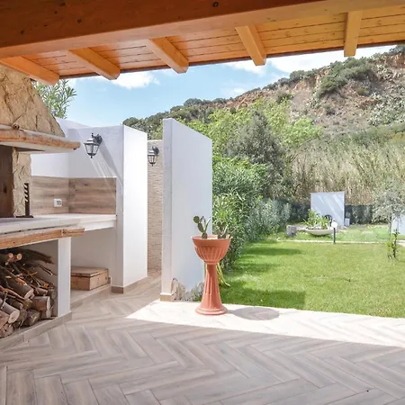 Amazing In Solanas, Sinnai With Wifi Solanas (Cagliari)
